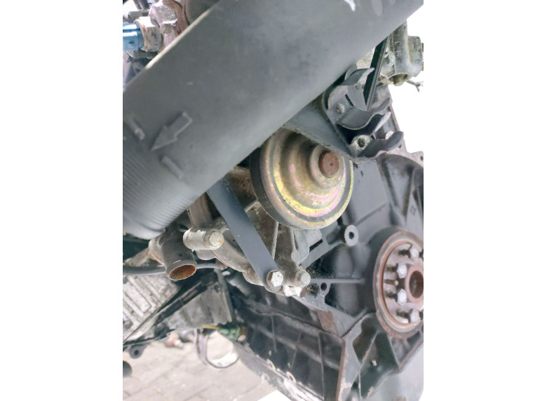 Помпа к Peugeot 605, 1999г.
