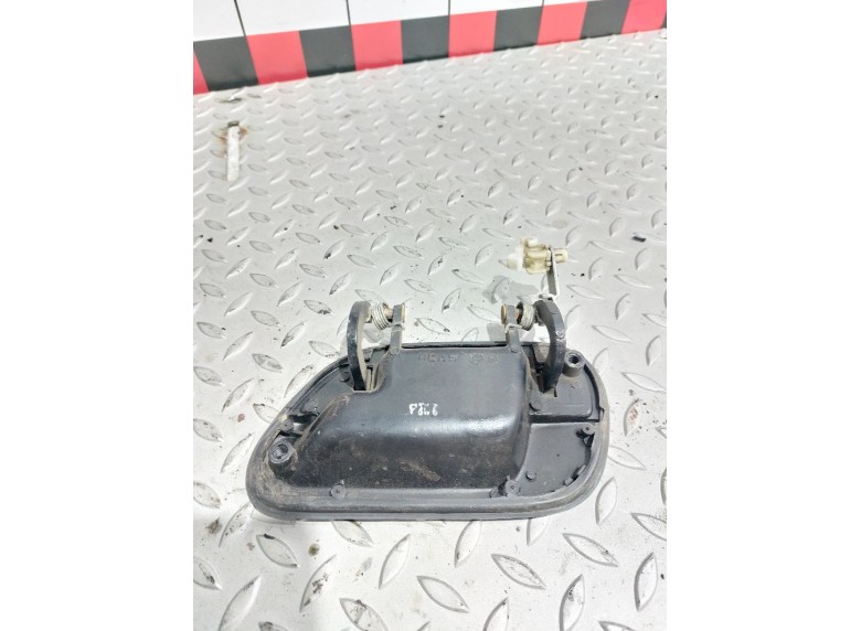 Ручка наружная задняя правая к Ручка наружная задняя правая к SsangYong Musso undefined г. Musso