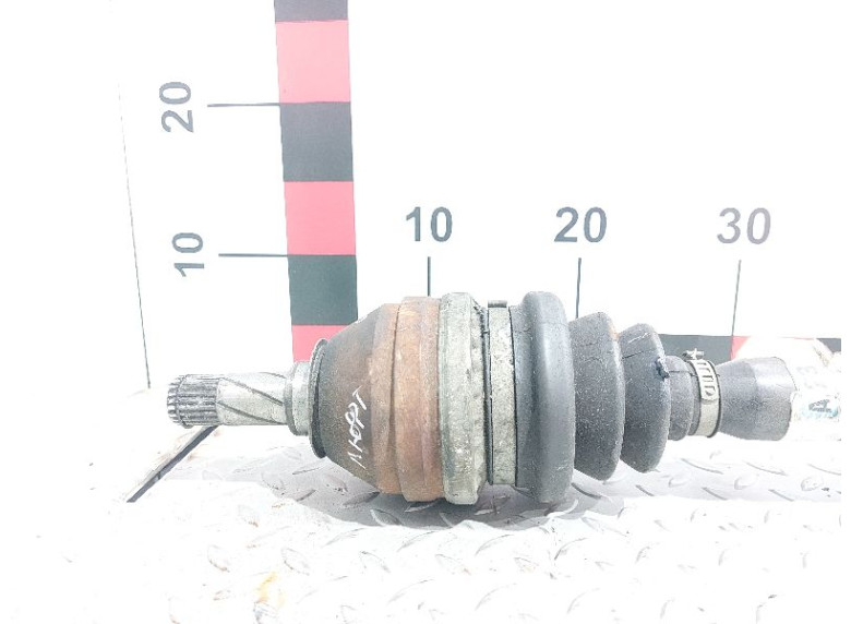 Полуось передняя правая (приводной вал, ШРУС) к Opel Vectra, 2003г.