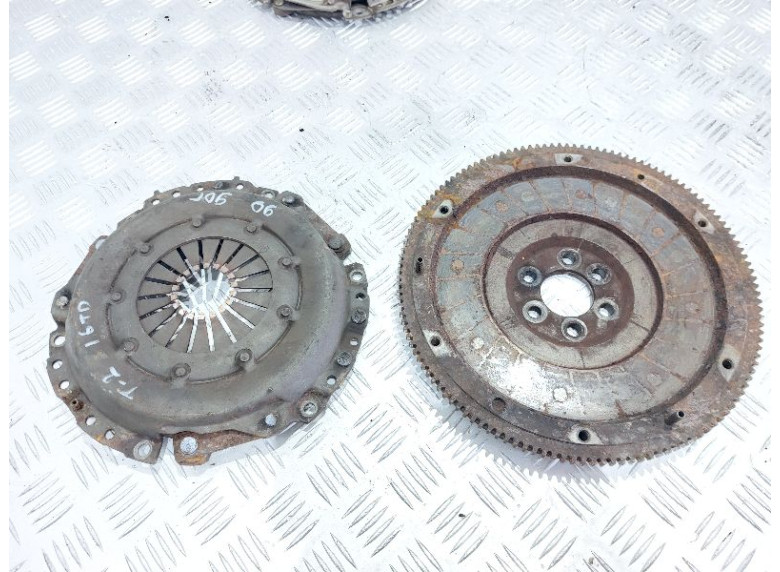 Комплект сцепления к Volkswagen Transporter, 1990г.