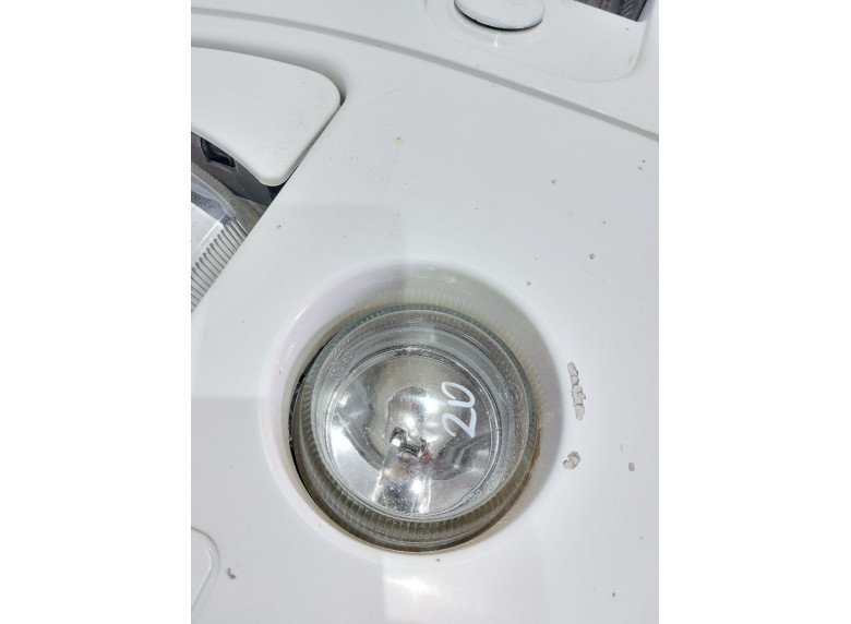 Фара противотуманная правая к Iveco Stralis