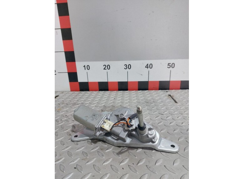 Моторчик заднего стеклоочистителя (дворника) к Моторчик заднего стеклоочистителя (дворника) к Suzuki Ignis undefined г. Ignis