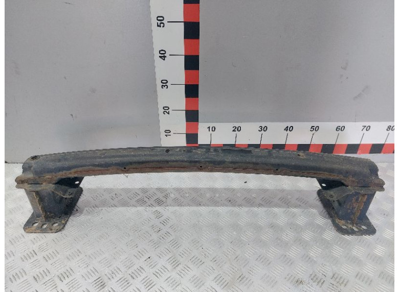 Усилитель бампера переднего к Mazda 2, 2003г.