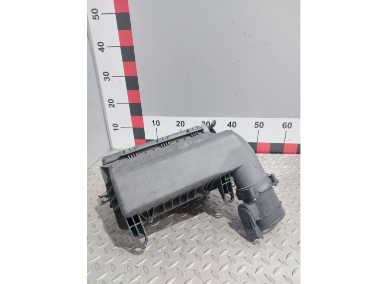 Корпус воздушного фильтра к Citroen C4 Picasso, 2009г.
