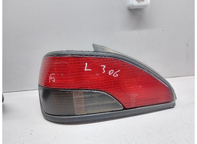 Фонарь задний левый к Peugeot 306, 1996г.
