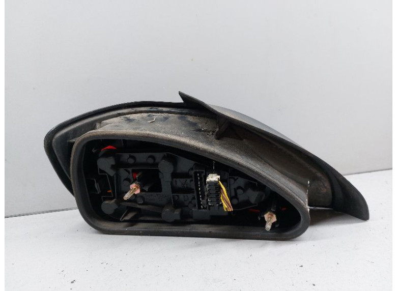 Фонарь задний правый к Peugeot 306, 1996г.