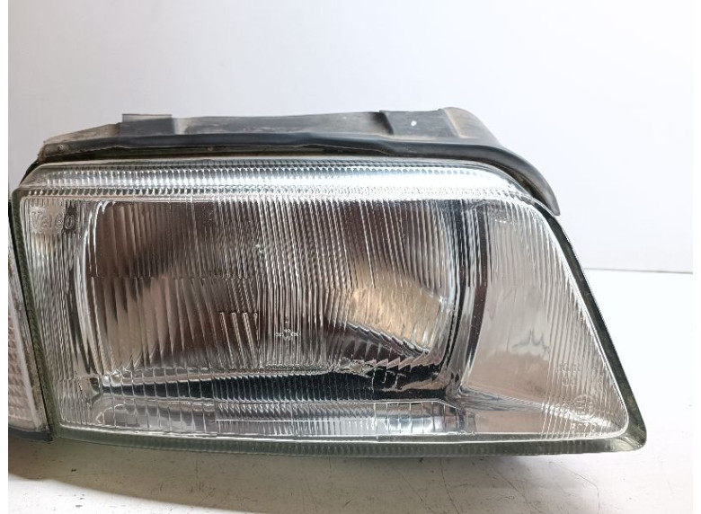 Фара правая к Audi A4, 1998г.