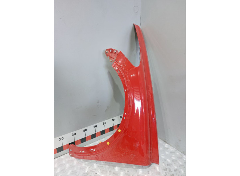 Крыло переднее левое к Volvo C30, 2008г.