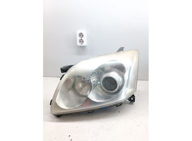 Фара левая к Toyota Avensis