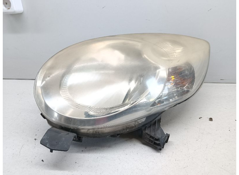 Фара левая к Citroen C1, 2005г.