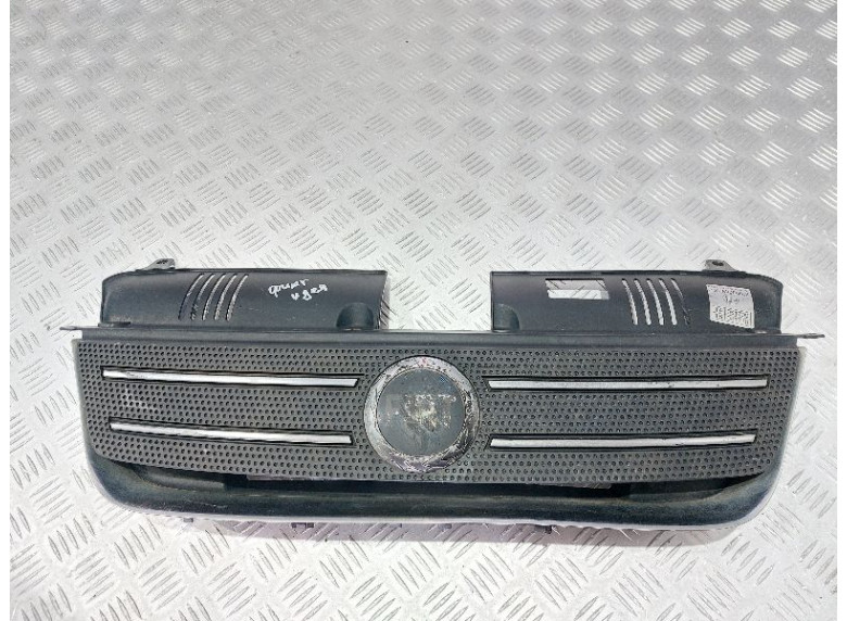 Решетка радиатора к Fiat Idea, 2006г.