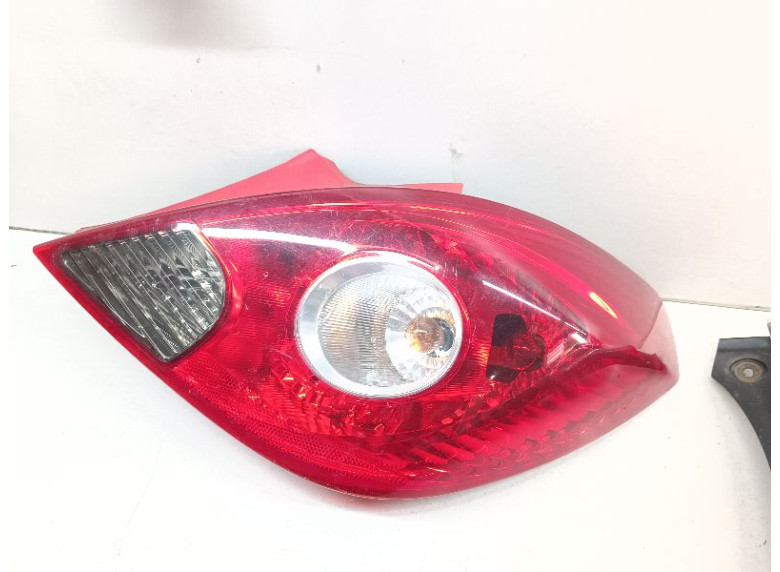 Фонарь задний правый к Opel Corsa, 2007г.