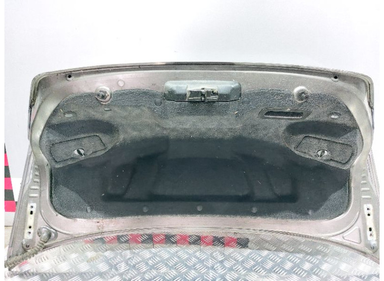 Обшивка багажника к Alfa Romeo 159, 2007г.