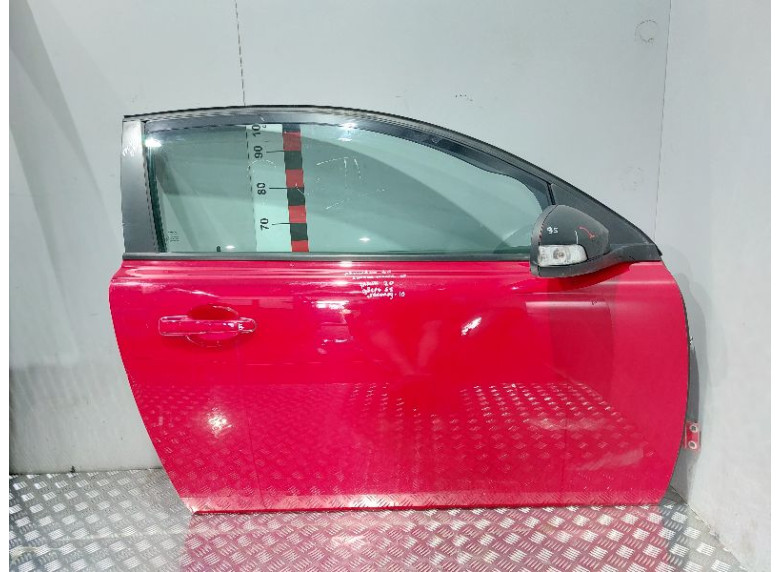 Замок двери передней правой к Volvo C30