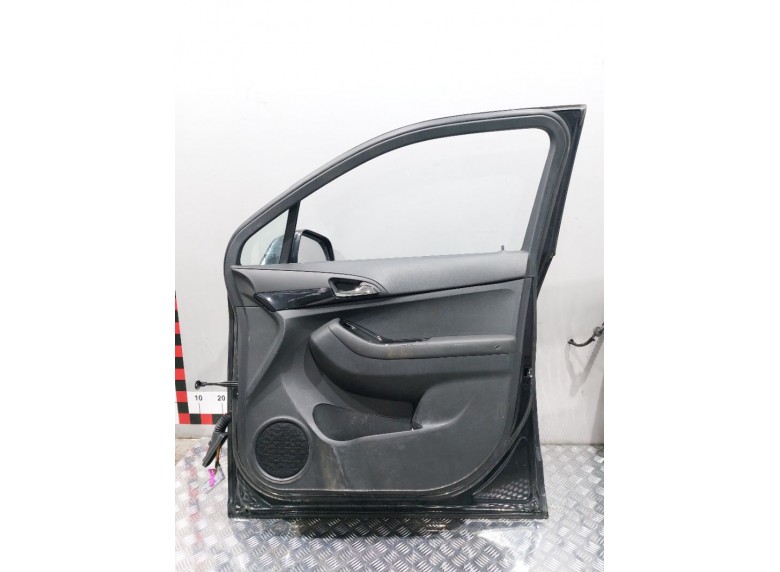 Дверь передняя правая к Дверь передняя правая к Chevrolet Orlando undefined г. Orlando