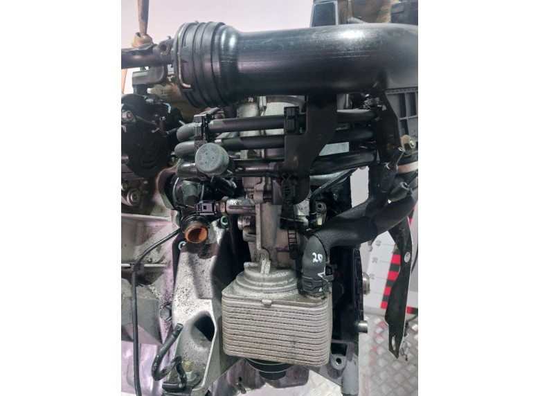 Теплообменник масляного фильтра к Volkswagen Passat, 2003г.