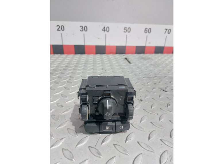 Блок управления светом к Volvo V50, 2006г.
