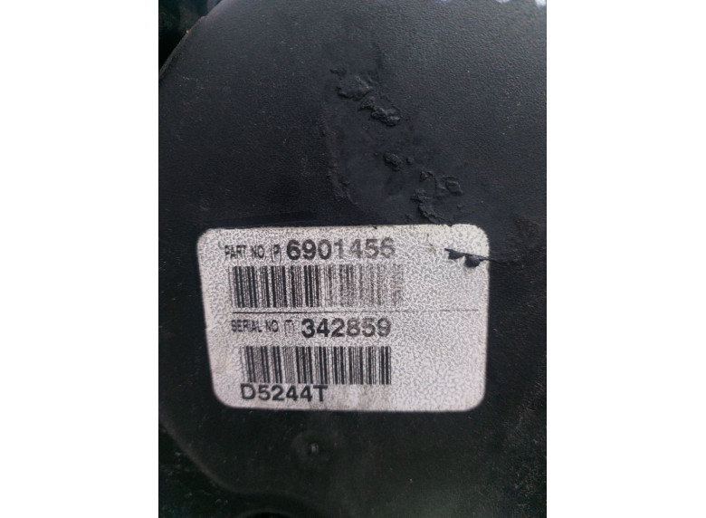 Двигатель к Volvo V70, 2005г.