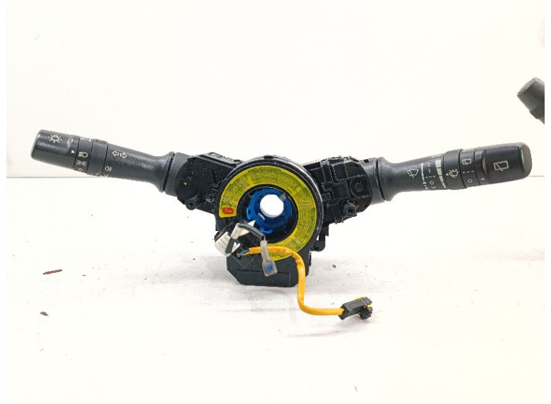 Переключатель подрулевой (стрекоза) к Kia Sorento, 2004г.