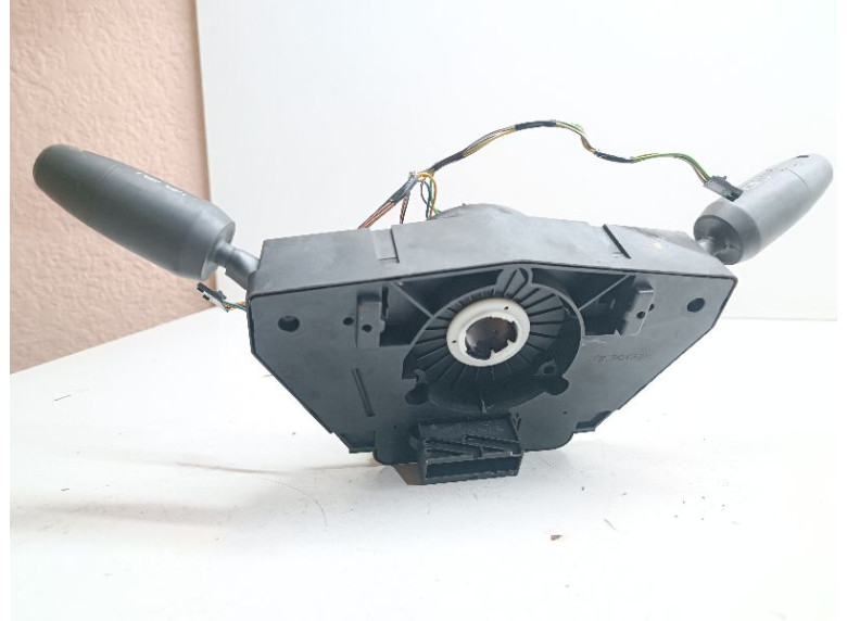 Переключатель подрулевой (стрекоза) к Opel Corsa, 2008г.