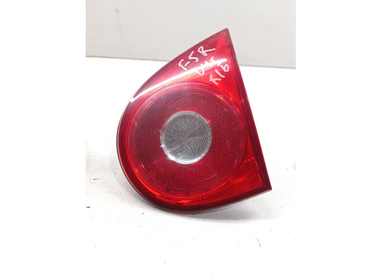 Фонарь крышки багажника правый к Volkswagen Golf, 2006г.