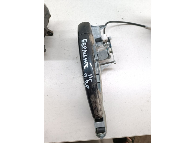 Ручка наружная передняя правая к Citroen Berlingo, 2011г.