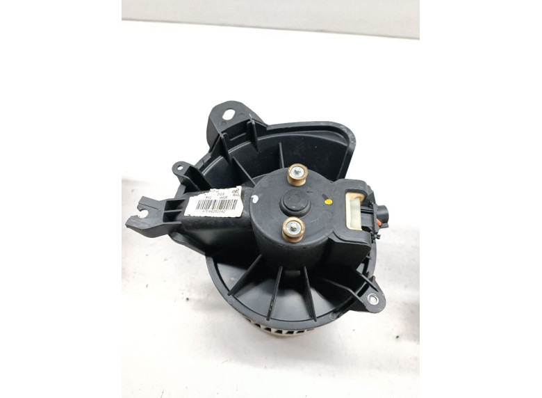 Моторчик печки к Opel Corsa, 2007г.