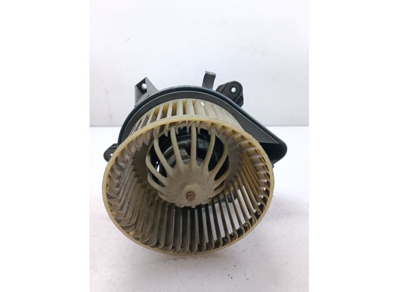 Моторчик печки к Fiat Punto, 2004г.