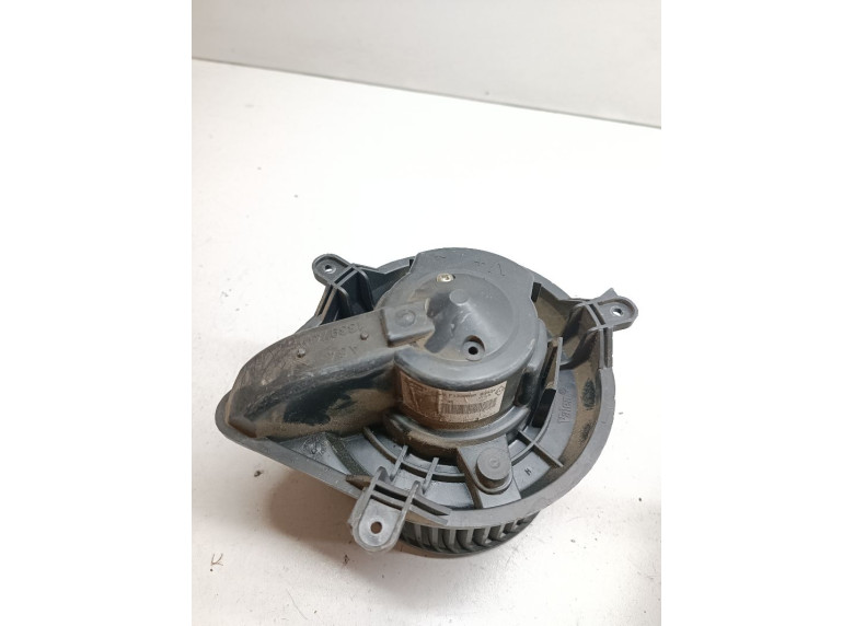 Моторчик печки к Opel Movano, 2000г.