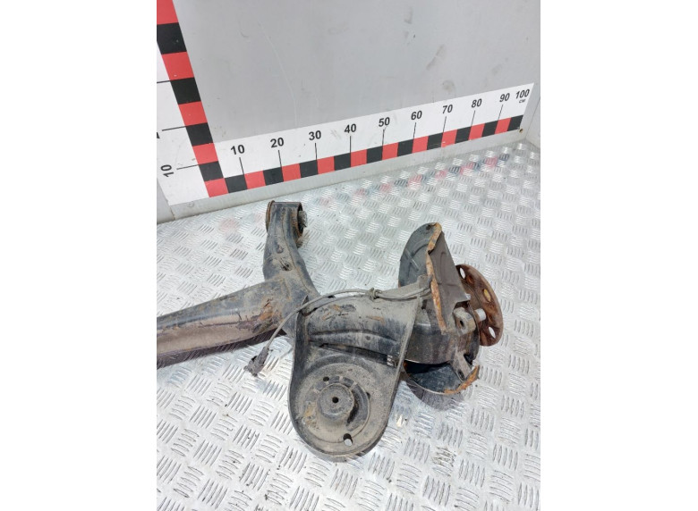 Балка подвески задняя к SsangYong Tivoli, 2015г.