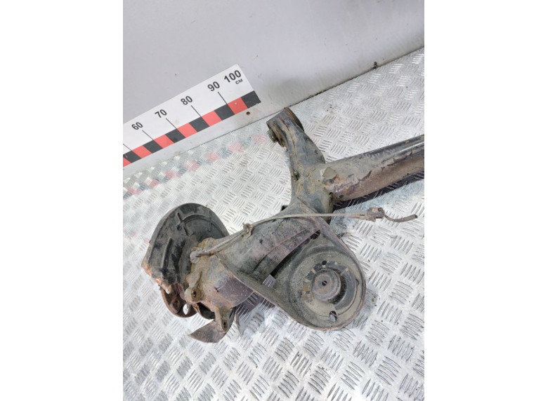 Балка подвески задняя к SsangYong Tivoli, 2015г.