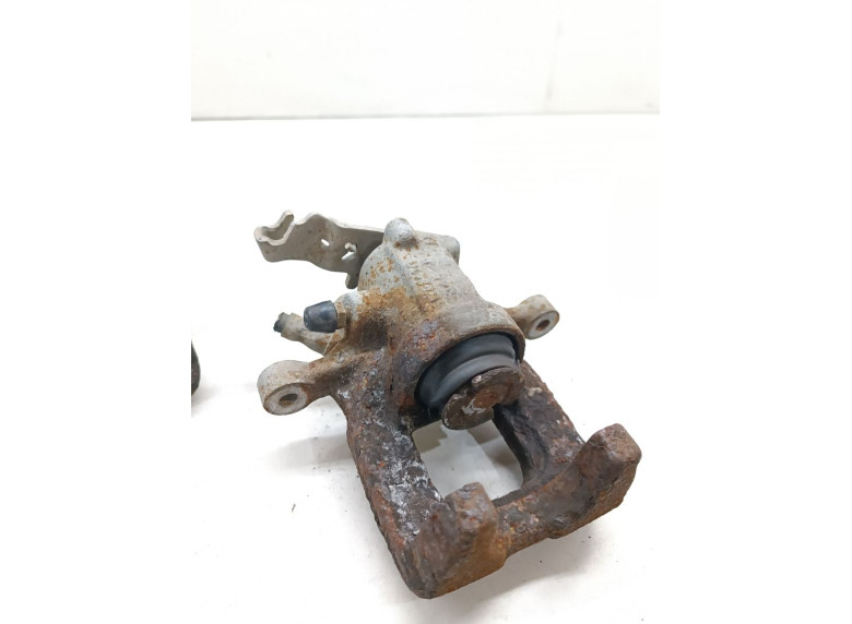 Суппорт задний левый к Volkswagen Golf, 2013г.