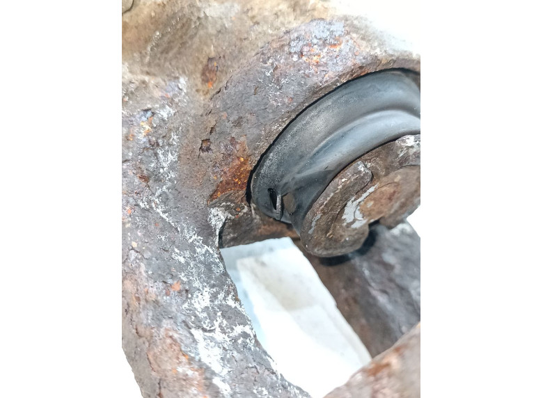 Суппорт задний левый к Volkswagen Golf, 2013г.