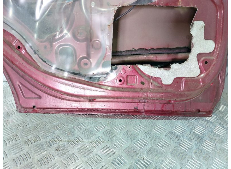 Дверь задняя левая к Дверь задняя левая к Nissan Almera undefined г. Almera