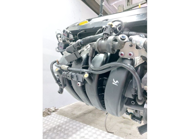 Коллектор впускной к Opel Astra, 2008г.