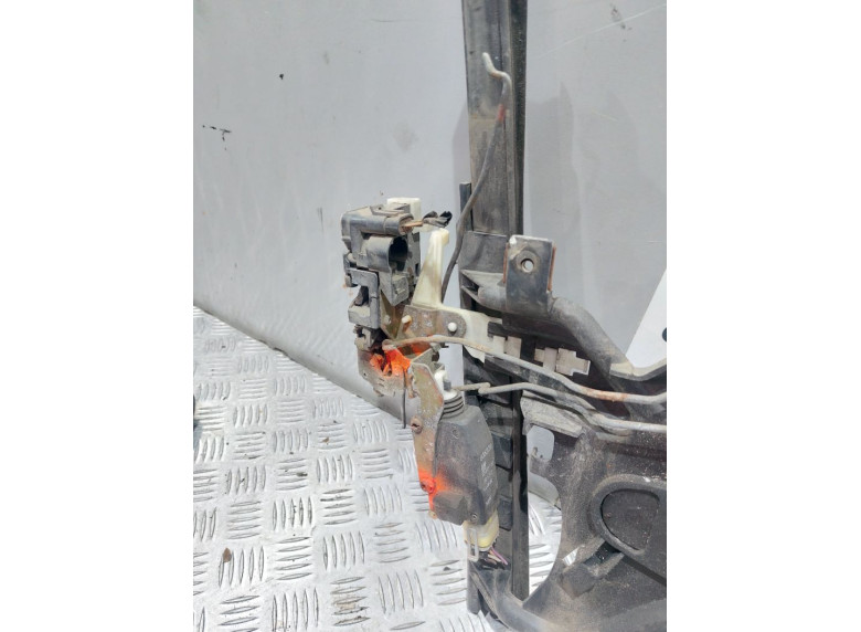 Замок двери передней левой к Opel Sintra, 1998г.