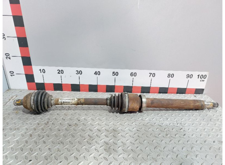 Полуось передняя правая (приводной вал, ШРУС) к Volvo C30