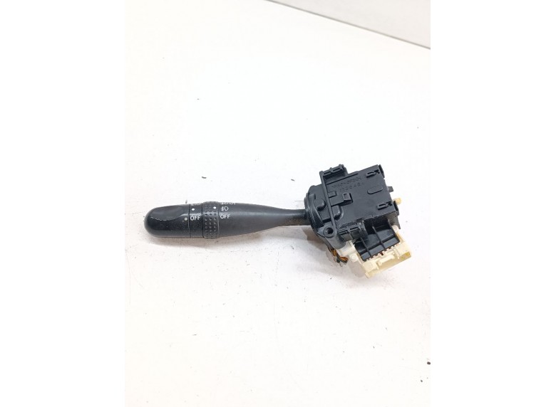 Переключатель поворотов к Toyota Corolla Verso