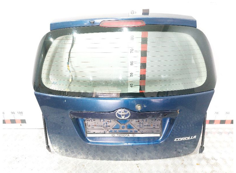 Ручка открывания багажника к Toyota Corolla Verso, 2003г.