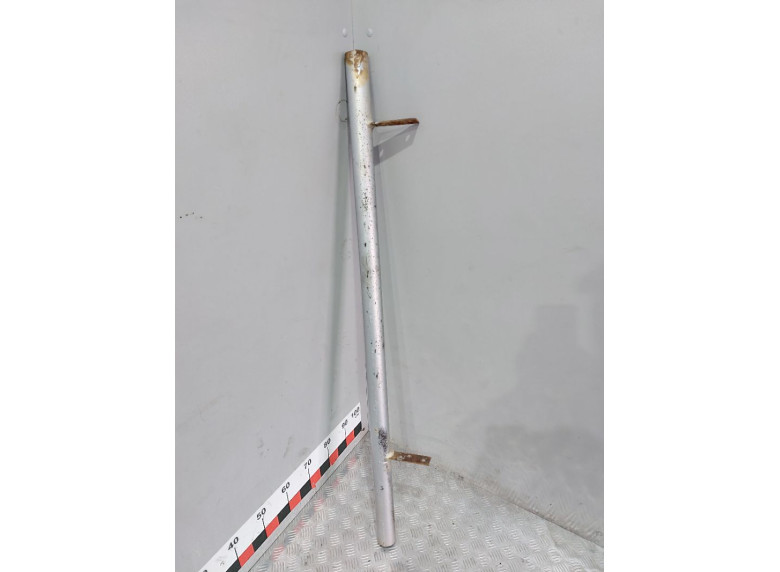 Подножка к Mitsubishi Pajero, 1994г.