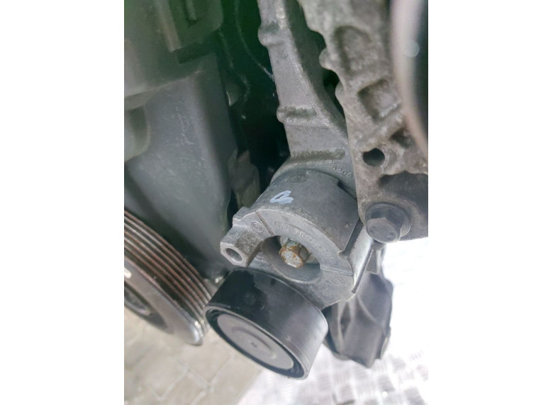 Натяжитель ремня генератора к Renault Scenic, 2007г.