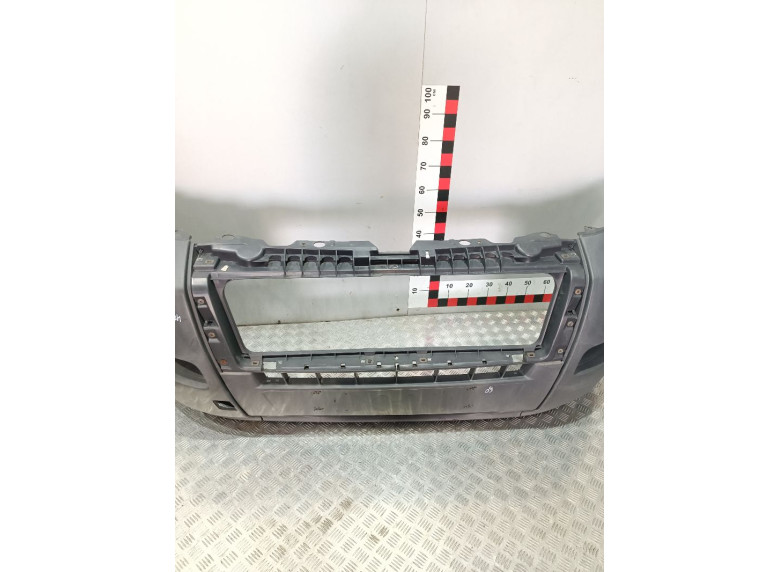 Бампер передний к Peugeot Boxer, 2008г.