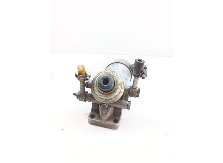 Корпус топливного фильтра к Peugeot 605, 1996г.