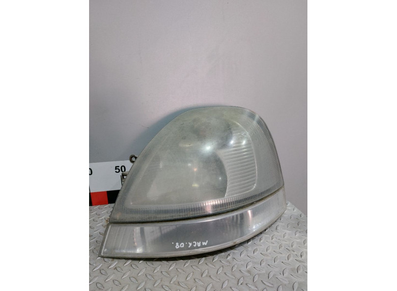 Фара левая к Renault Mascott, 2008г.