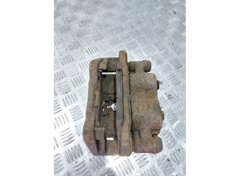 Суппорт передний левый к Iveco Daily, 2001г.