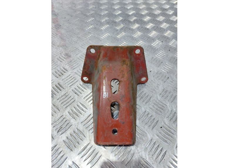 Кронштейн двигателя к Iveco Daily, 2003г.