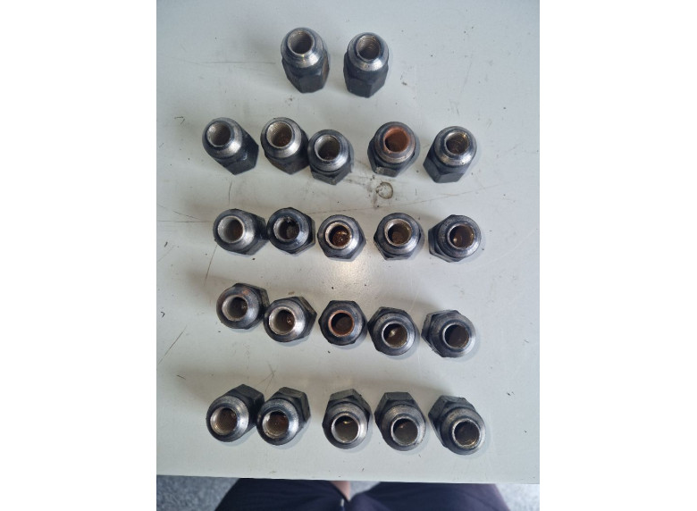 Гайка колесная к Land-Rover Freelander, 2004г.