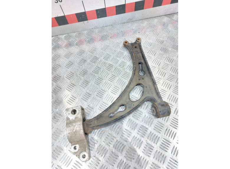 Рычаг передний левый к Skoda Octavia