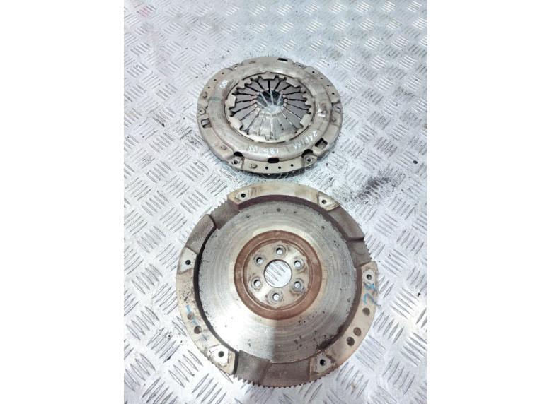 Комплект сцепления к Opel Zafira, 2011г.