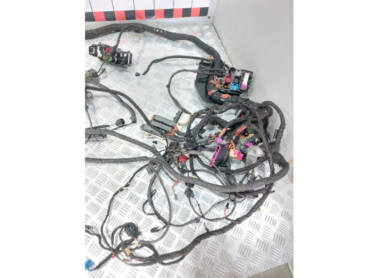 Проводка салона к Audi A6, 2012г.